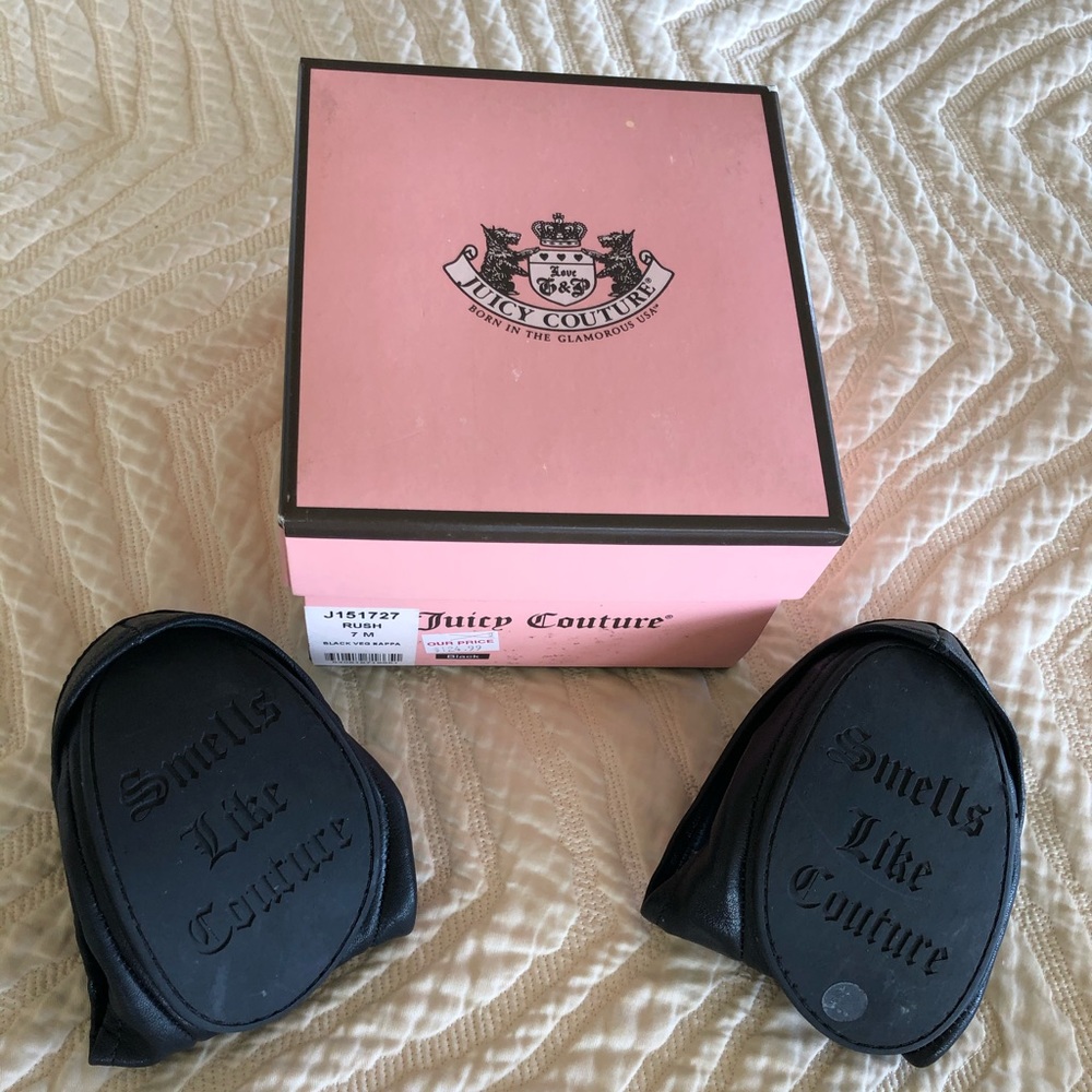 Juicy Couture ballet flats